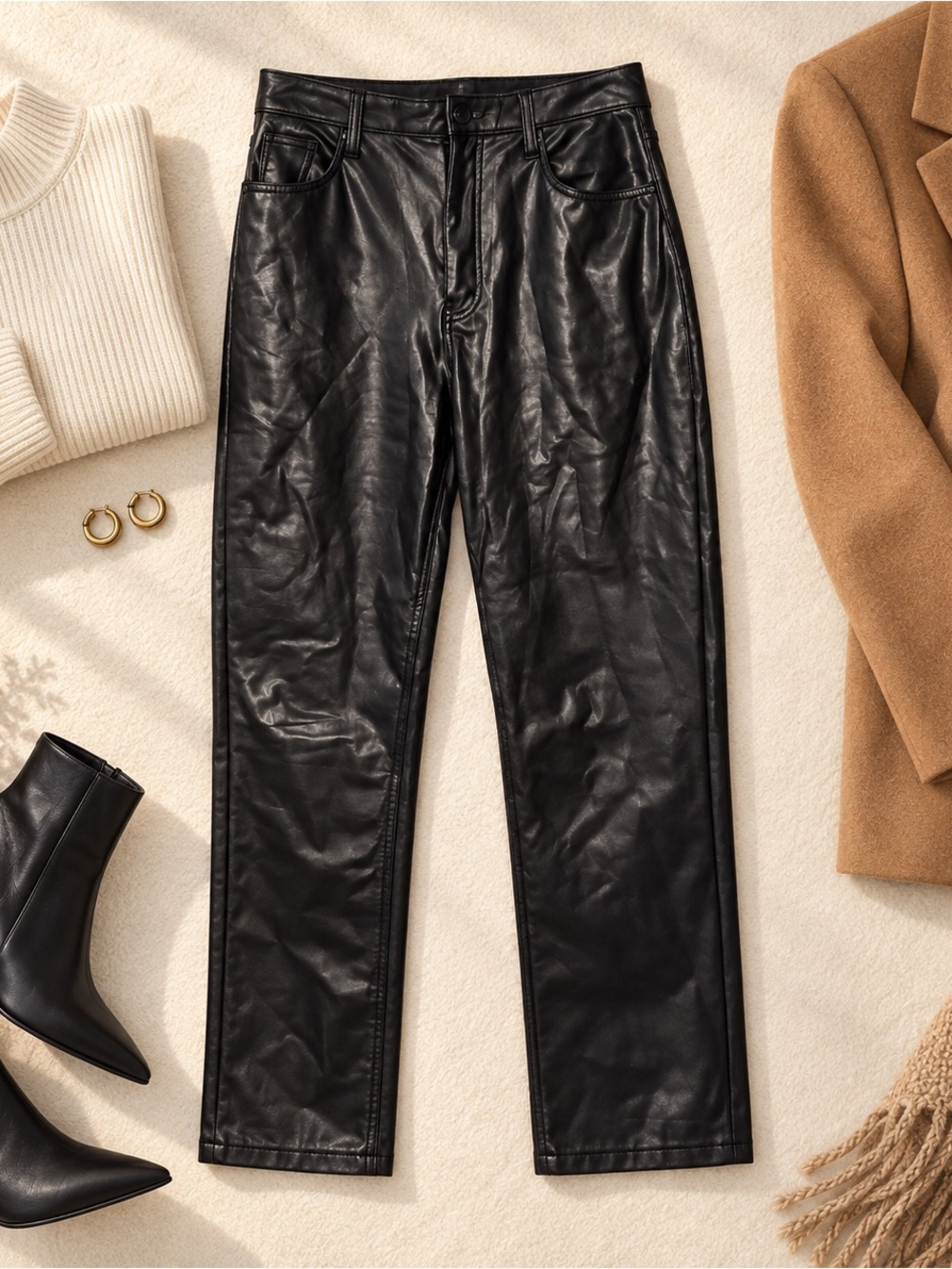 Abercrombie Curve Love Faux Leather 90s Straight Pants 30/10 Black